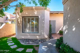 Photo #3: 6361953 Listing