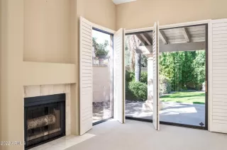 Photo #5: 6361953 Listing