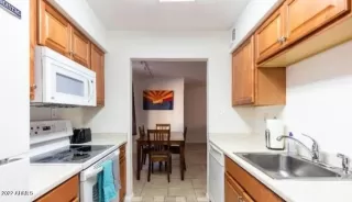 Photo #2: 6362001 Listing