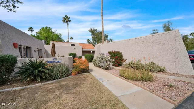 MLS: 6362528 Condo For Sale