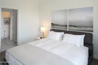 Photo #5: 6362716 Listing