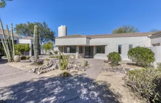 Photo #2: 6362860 Listing