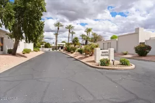 Photo #4: 6362943 Listing