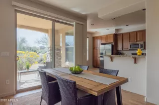 Photo #5: 6362978 Listing