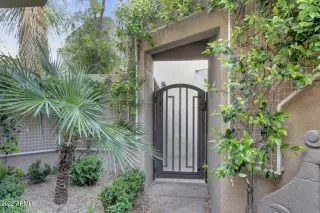 Photo #4: 6362990 Listing