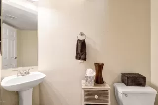 Photo #5: 6363011 Listing