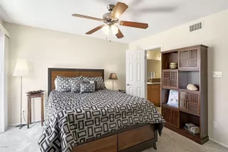 Photo #6: 6363011 Listing