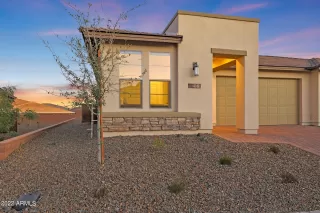 Photo #2: 6363205 Listing