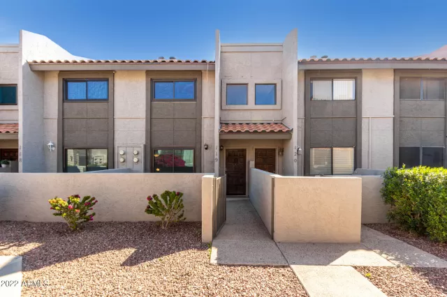 MLS: 6363318 Condo For Sale