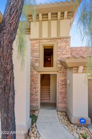 Photo #1: 6363561 Listing 