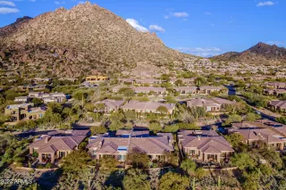 Photo #2: 6363751 Listing