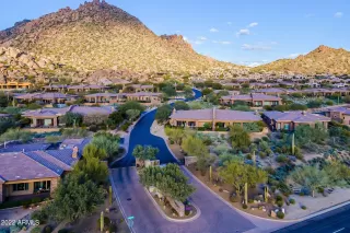 Photo #6: 6363751 Listing