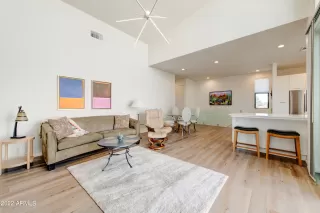 Photo #5: 6363817 Listing