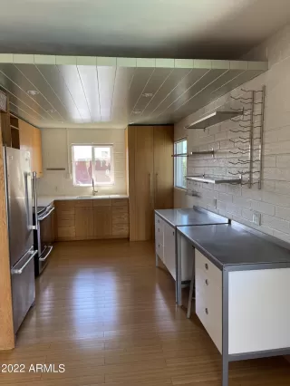 Photo #3: 6363833 Listing