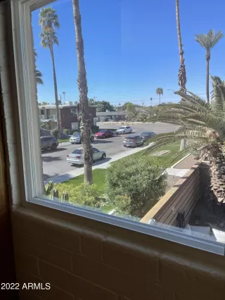 Photo #6: 6363833 Listing