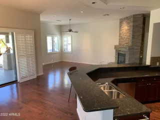 Photo #2: 6364185 Listing 
