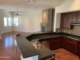 Photo #6: 6364185 Listing 