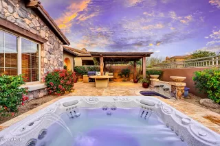 Photo #2: 6364272 Listing 