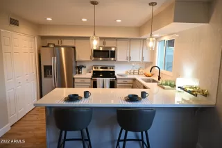 Photo #3: 6364285 Listing 