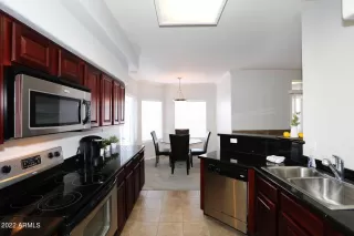Photo #6: 6364337 Listing