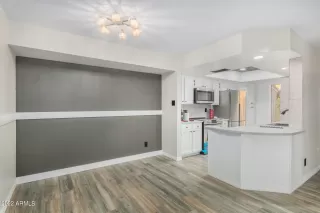Photo #3: 6364660 Listing