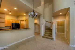 Photo #2: 6365009 Listing