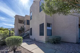 Photo #4: 6365090 Listing