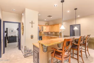 Photo #5: 6365091 Listing 