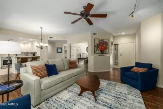 Photo #6: 6365213 Listing 
