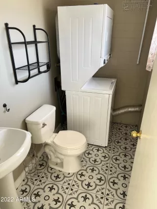 Photo #2: 6365441 Listing 