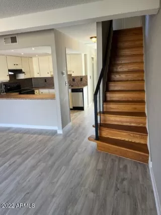 Photo #3: 6365441 Listing 