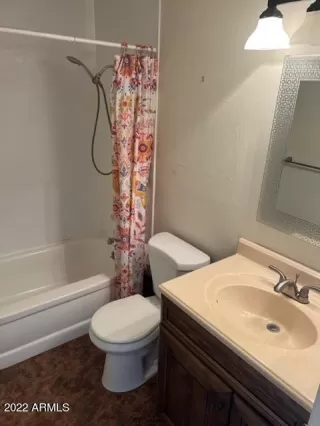 Photo #6: 6365441 Listing 