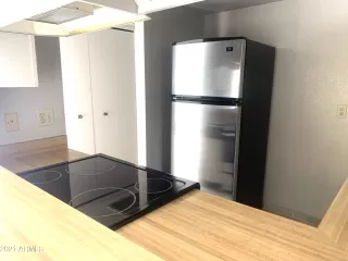 Photo #3: 6365648 Listing