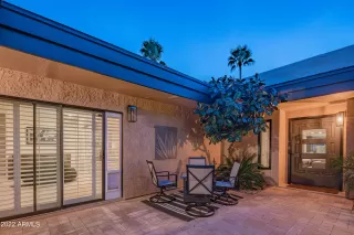 Photo #5: 6365739 Listing