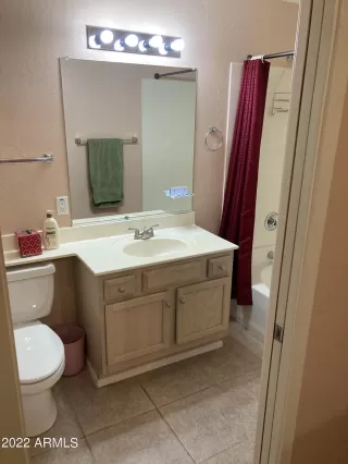 Photo #5: 6365871 Listing