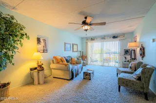 Photo #4: 6366201 Listing