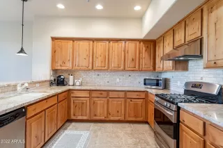 Photo #3: 6366315 Listing 