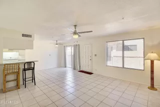 Photo #4: 6366480 Listing