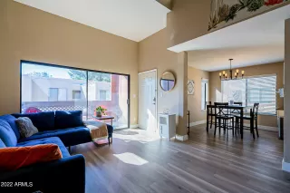 Photo #3: 6366503 Listing