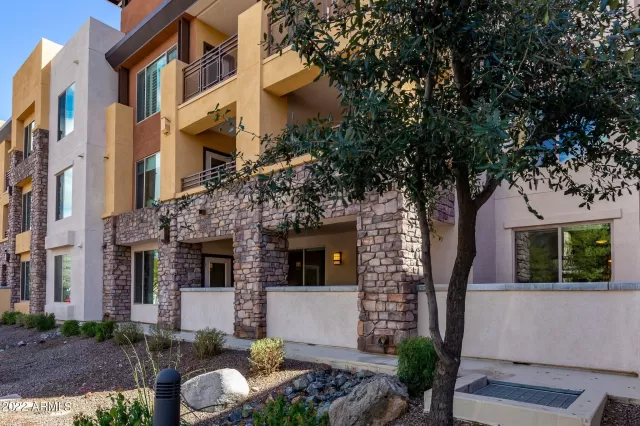 MLS: 6366733 Condo For Sale