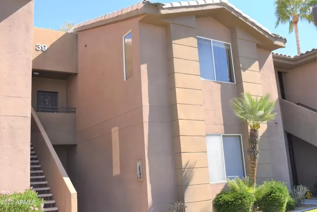 MLS: 6366785 Condo For Sale