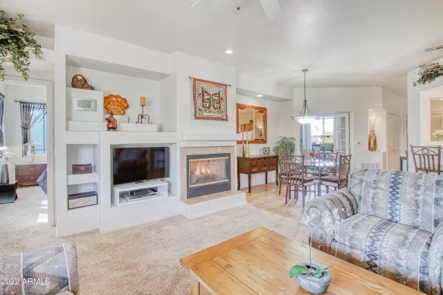 MLS: 6367026 Condo For Sale