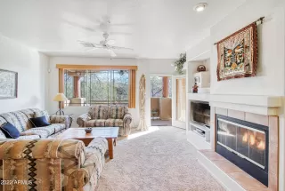 Photo #2: 6367026 Listing