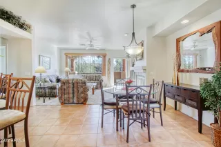 Photo #3: 6367026 Listing