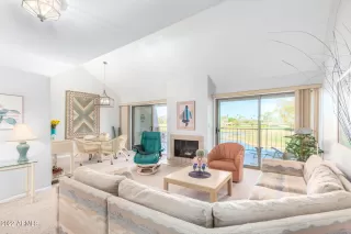 Photo #3: 6367167 Listing