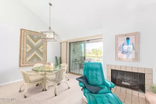 Photo #6: 6367167 Listing