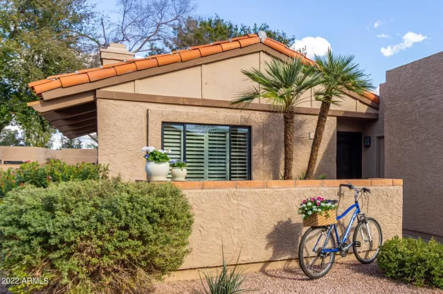 MLS: 6367240 Condo For Sale
