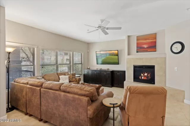 MLS: 6367242 Condo For Sale