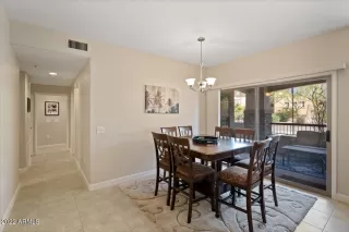 Photo #5: 6367242 Listing