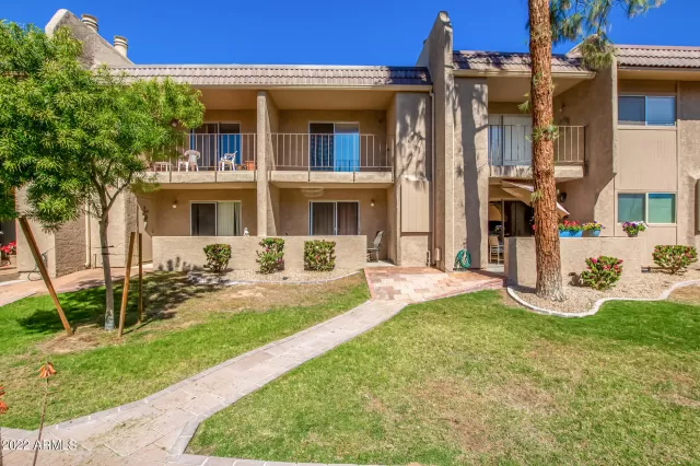 MLS: 6367345 Condo For Sale